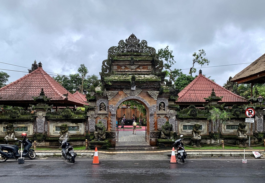 Ubud_Palace